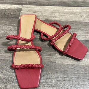 Who What Wear Red Square-Toe Sandals with Ruched Straps